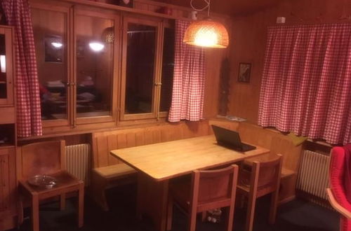 Foto 13 - Apartamento de 3 quartos em Adelboden com jardim