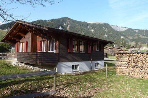 Foto 17 - Apartamento de 3 quartos em Adelboden com jardim