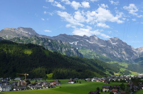 Foto 14 - Apartamento de 1 habitación en Engelberg con jardín