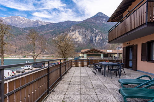 Photo 2 - 2 bedroom Apartment in Ledro with terrace