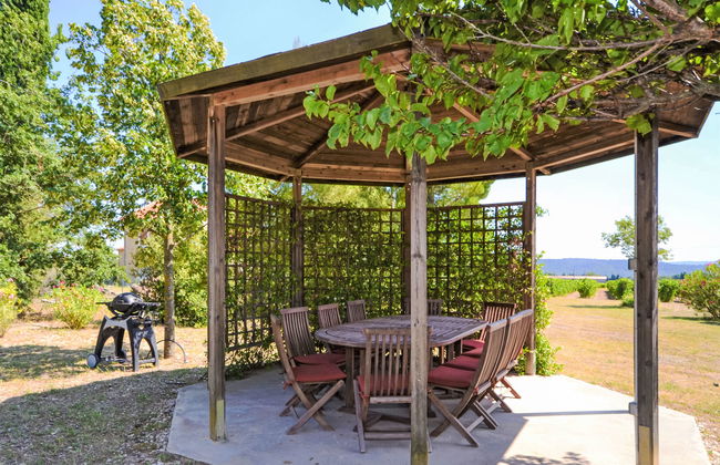 Casa de 5 quartos em Cucuron com piscina privada e jardim - Foto 41