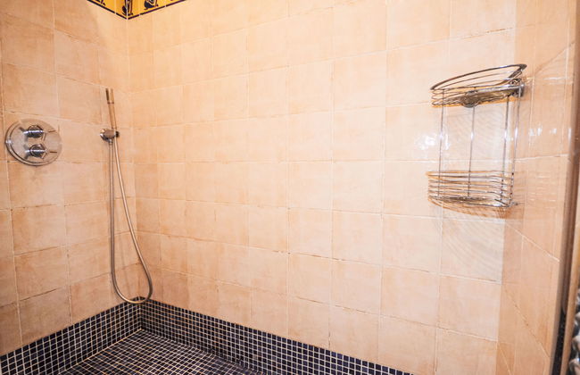 Casa de 5 quartos em Cucuron com piscina privada e jardim - Foto 55
