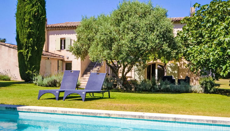 Photo 1 - Maison de 4 chambres à Cucuron avec piscine privée et jardin