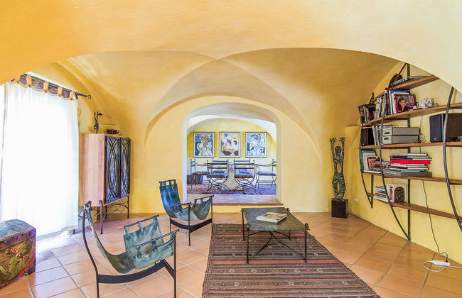 Casa de 5 quartos em Cucuron com piscina privada e jardim - Foto 13