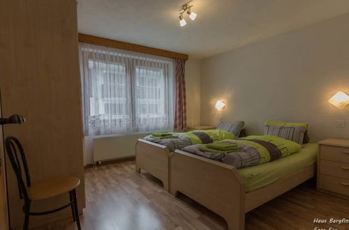 Foto 5 - Appartamento con 2 camere da letto a Saas-Fee