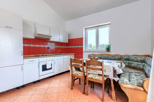 Photo 16 - Maison de 6 chambres à Pula avec piscine privée et jardin