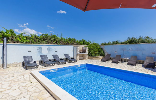 Maison de 7 chambres à Pula avec piscine privée et jardin - Photo 37