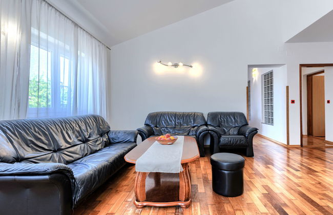 Maison de 7 chambres à Pula avec piscine privée et jardin - Photo 14
