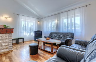 Photo 2 - Maison de 6 chambres à Pula avec piscine privée et jardin