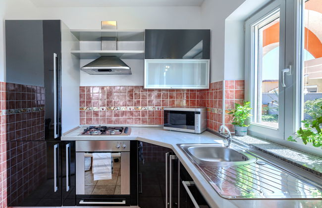 Maison de 7 chambres à Pula avec piscine privée et jardin - Photo 4