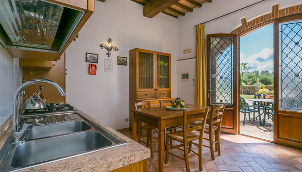Apartment mit 2 Schlafzimmern in Capraia e Limite mit schwimmbad und garten - Foto 4
