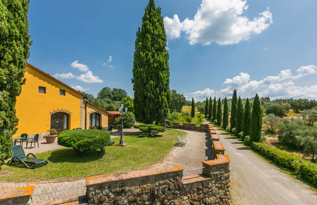 Apartamento de 2 quartos em Capraia e Limite com piscina e jardim - Foto 35