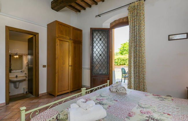 Apartamento de 2 quartos em Capraia e Limite com piscina e jardim - Foto 21