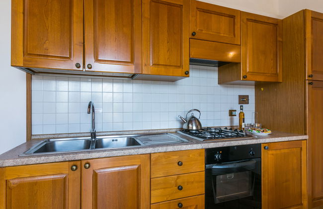 Apartamento de 2 quartos em Capraia e Limite com piscina e jardim - Foto 17