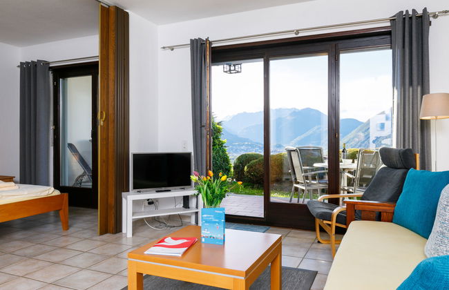 Apartamento de 3 quartos em Gambarogno com piscina e jardim - Foto 13