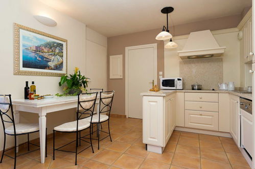 Foto 3 - Apartamento de 2 habitaciones en Saumane-de-Vaucluse con piscina y jardín