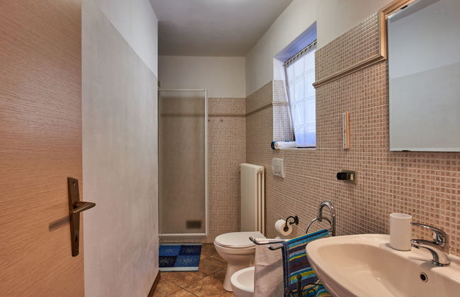3 bedroom House in Gravedona ed Uniti with garden and terrace - Photo 23