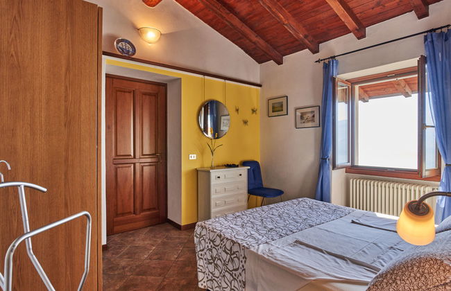 3 bedroom House in Gravedona ed Uniti with garden and terrace - Photo 17