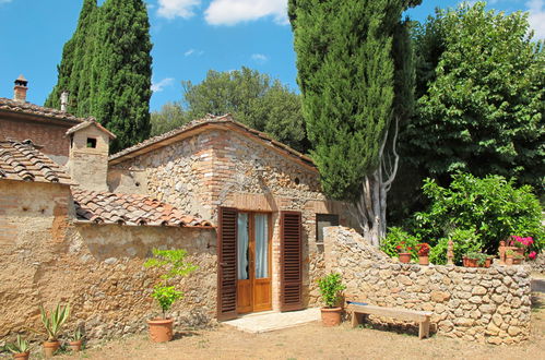 Foto 1 - Haus mit 1 Schlafzimmer in Siena mit schwimmbad und garten