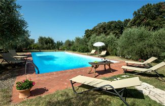 Photo 1 - 2 bedroom Apartment in Siena with swimming pool and garden