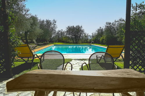 Foto 8 - Appartamento con 2 camere da letto a Siena con piscina e giardino