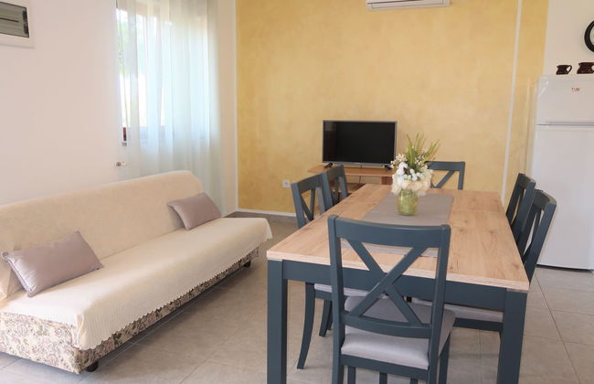 Casa de 3 quartos em Sveta Nedelja com piscina privada e jardim - Foto 18