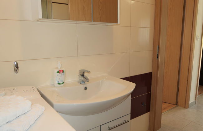 Casa de 3 quartos em Sveta Nedelja com piscina privada e jardim - Foto 23