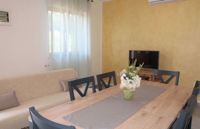 Casa de 3 quartos em Sveta Nedelja com piscina privada e jardim - Foto 25