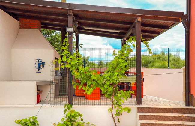 Casa de 6 quartos em Kaštela com piscina privada e jardim - Foto 15