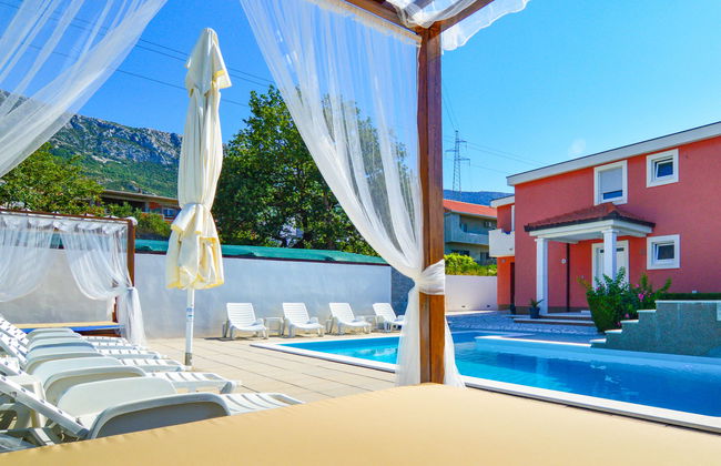 Casa de 6 quartos em Kaštela com piscina privada e jardim - Foto 18