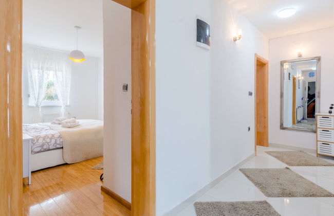 Casa de 6 quartos em Kaštela com piscina privada e jardim - Foto 25