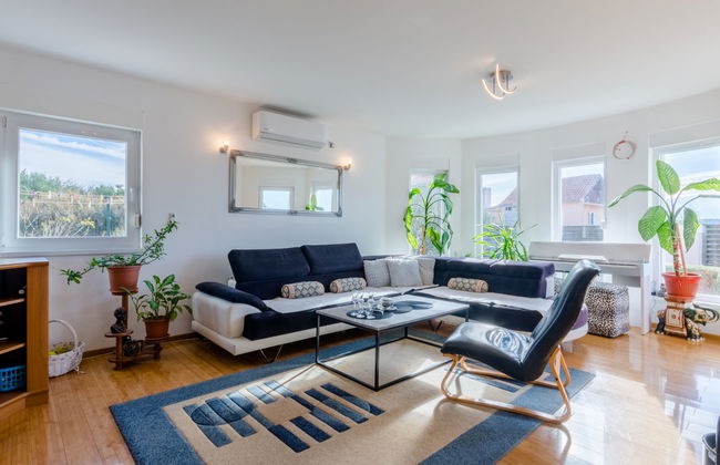 Casa de 6 quartos em Kaštela com piscina privada e jardim - Foto 7