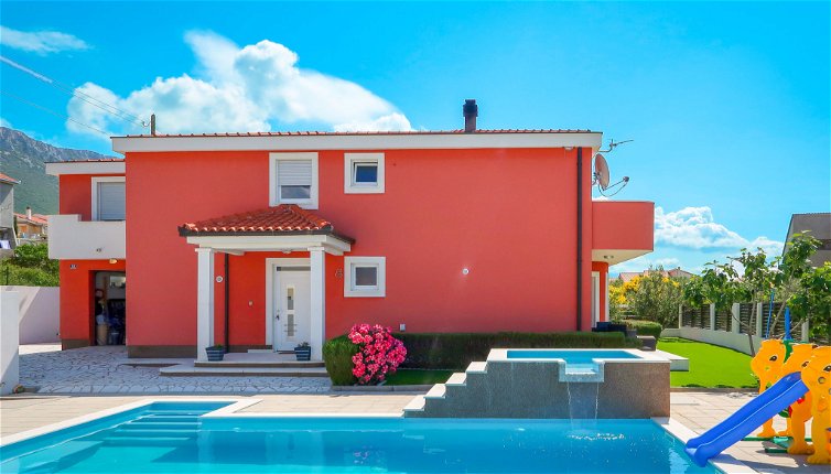 Foto 1 - Casa de 5 habitaciones en Kaštela con piscina privada y vistas al mar