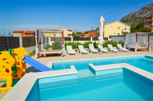 Photo 4 - Maison de 5 chambres à Kaštela avec piscine privée et vues à la mer