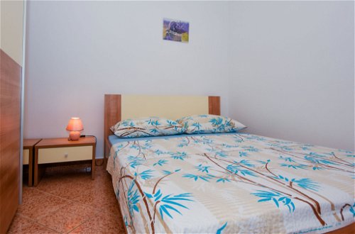 Foto 11 - Appartamento con 2 camere da letto a Jasenice con terrazza e vista mare
