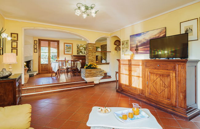 Casa de 4 quartos em Camaiore com piscina privada e jardim - Foto 9