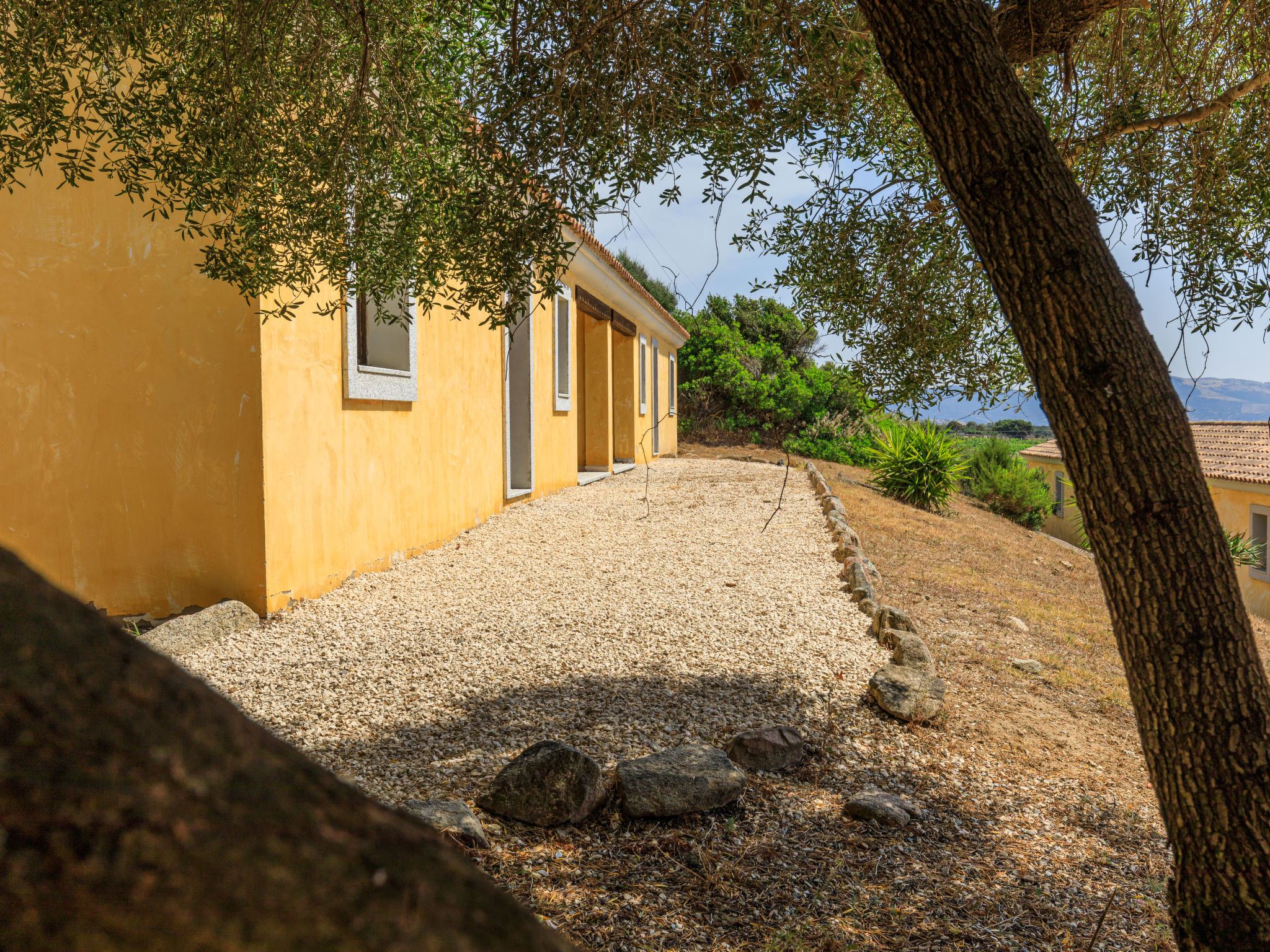 Foto 22 - Haus mit 1 Schlafzimmer in Badesi mit schwimmbad und blick aufs meer