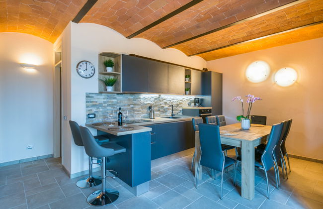5 bedroom House in San Miniato with private pool and garden - Photo 34
