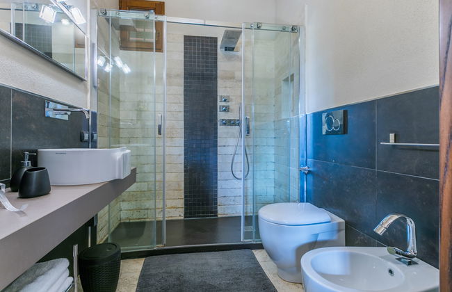 5 bedroom House in San Miniato with private pool and garden - Photo 25