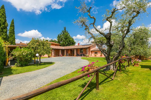 Foto 1 - Casa con 4 camere da letto a San Miniato con piscina privata e giardino