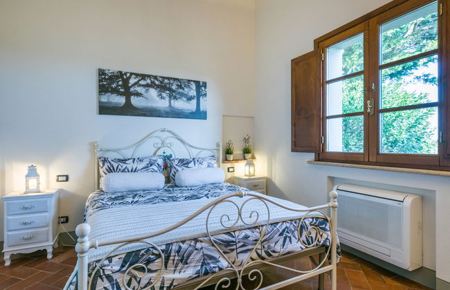 5 bedroom House in San Miniato with private pool and garden - Photo 17