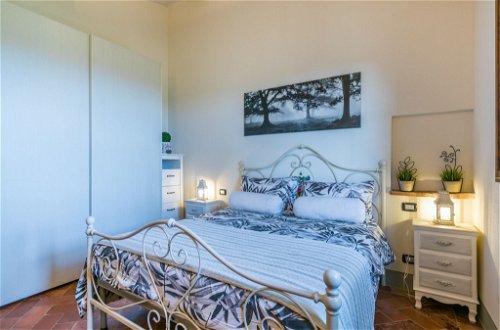 Foto 15 - Haus mit 4 Schlafzimmern in San Miniato mit privater pool und garten