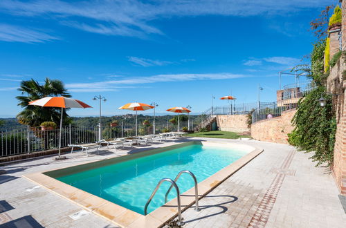 Foto 2 - Apartamento de 1 quarto em Cossombrato com piscina e jardim