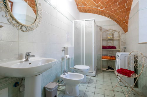 Foto 14 - Apartamento de 1 quarto em Cossombrato com piscina e jardim