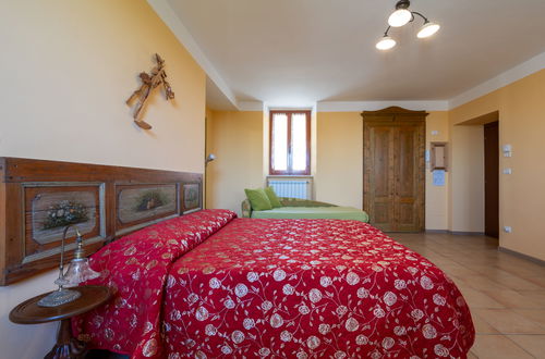 Foto 12 - Apartamento de 1 quarto em Cossombrato com piscina e jardim