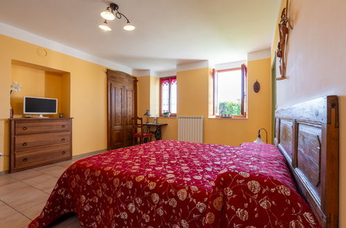 Foto 11 - Apartamento de 1 quarto em Cossombrato com piscina e jardim