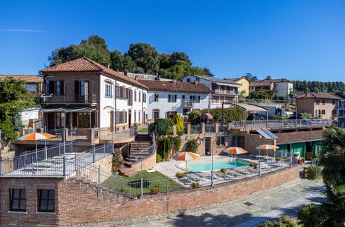 Foto 34 - Apartamento de 1 quarto em Cossombrato com piscina e jardim