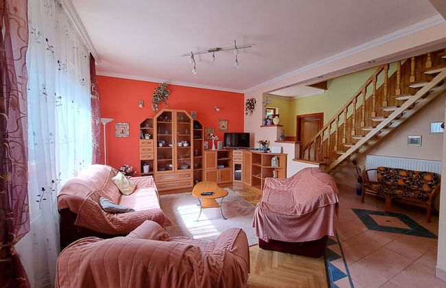 Casa de 3 quartos em Balatonfenyves com jardim e terraço - Foto 2