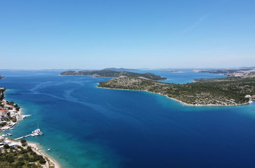 Foto 15 - Apartamento de 1 habitación en Sibenik con vistas al mar