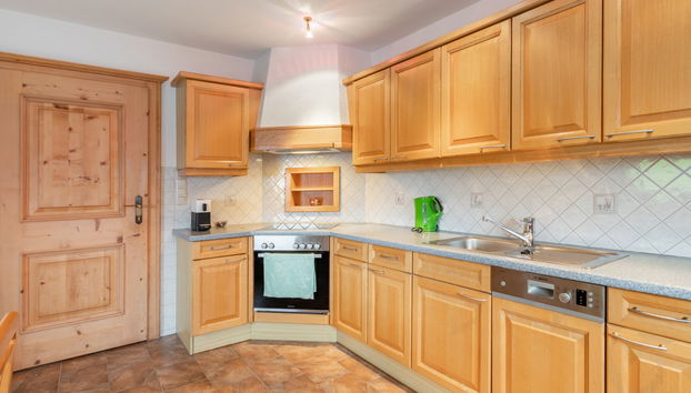4 bedroom Apartment in Bramberg am Wildkogel with garden and terrace - Photo 3